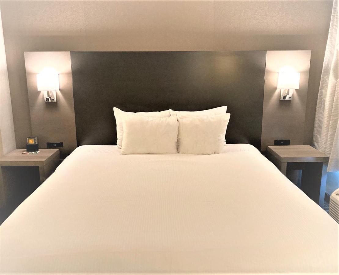 Wingate By Wyndham Erie Hotel Ngoại thất bức ảnh