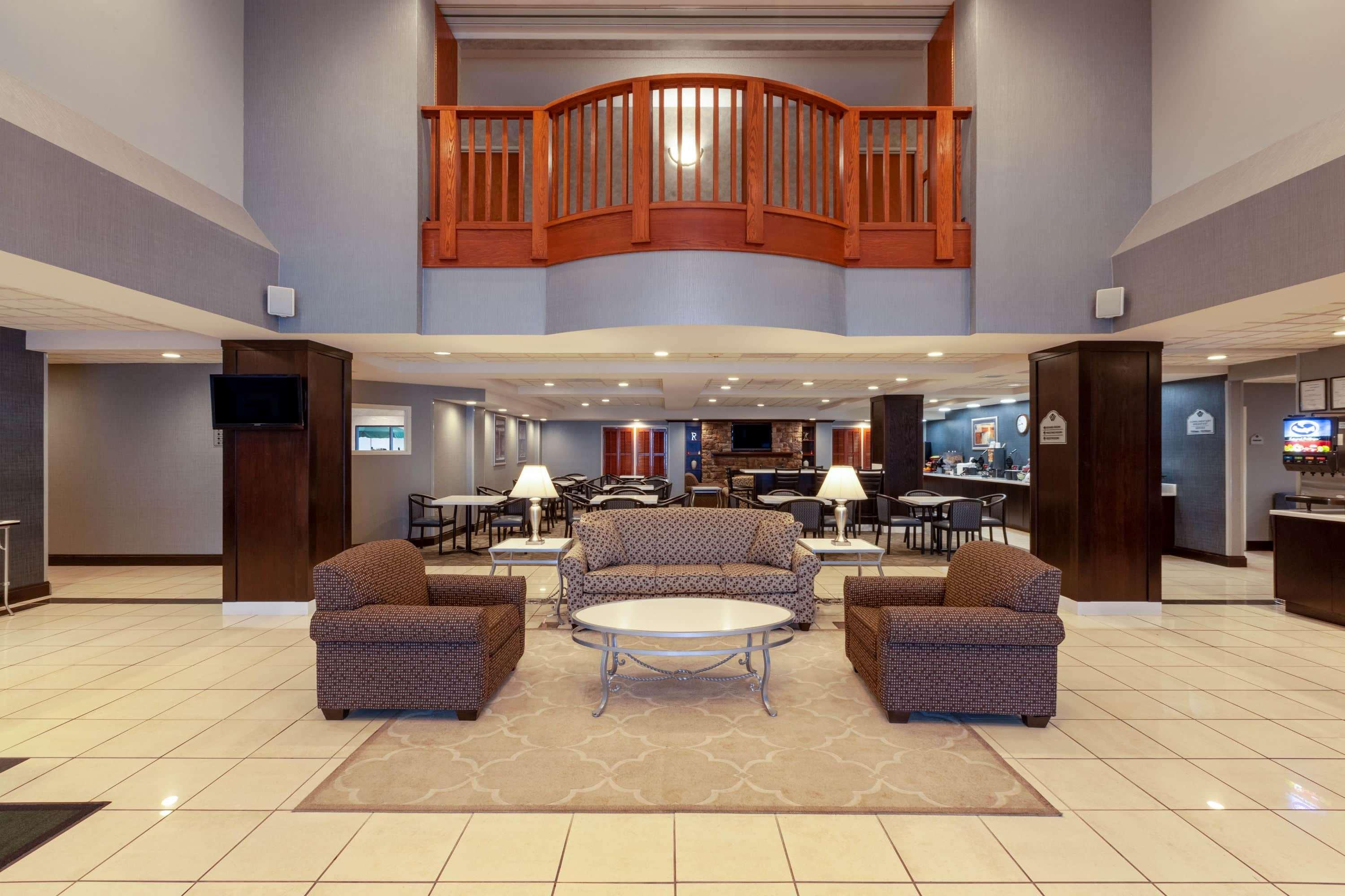 Wingate By Wyndham Erie Hotel Ngoại thất bức ảnh